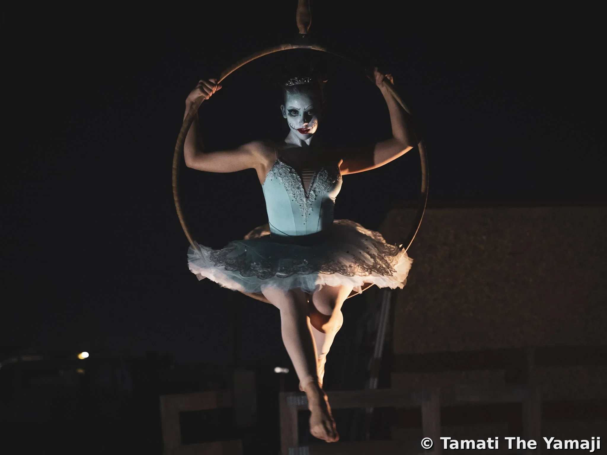 Lucia Richardson - Hoop Performer - Image 1