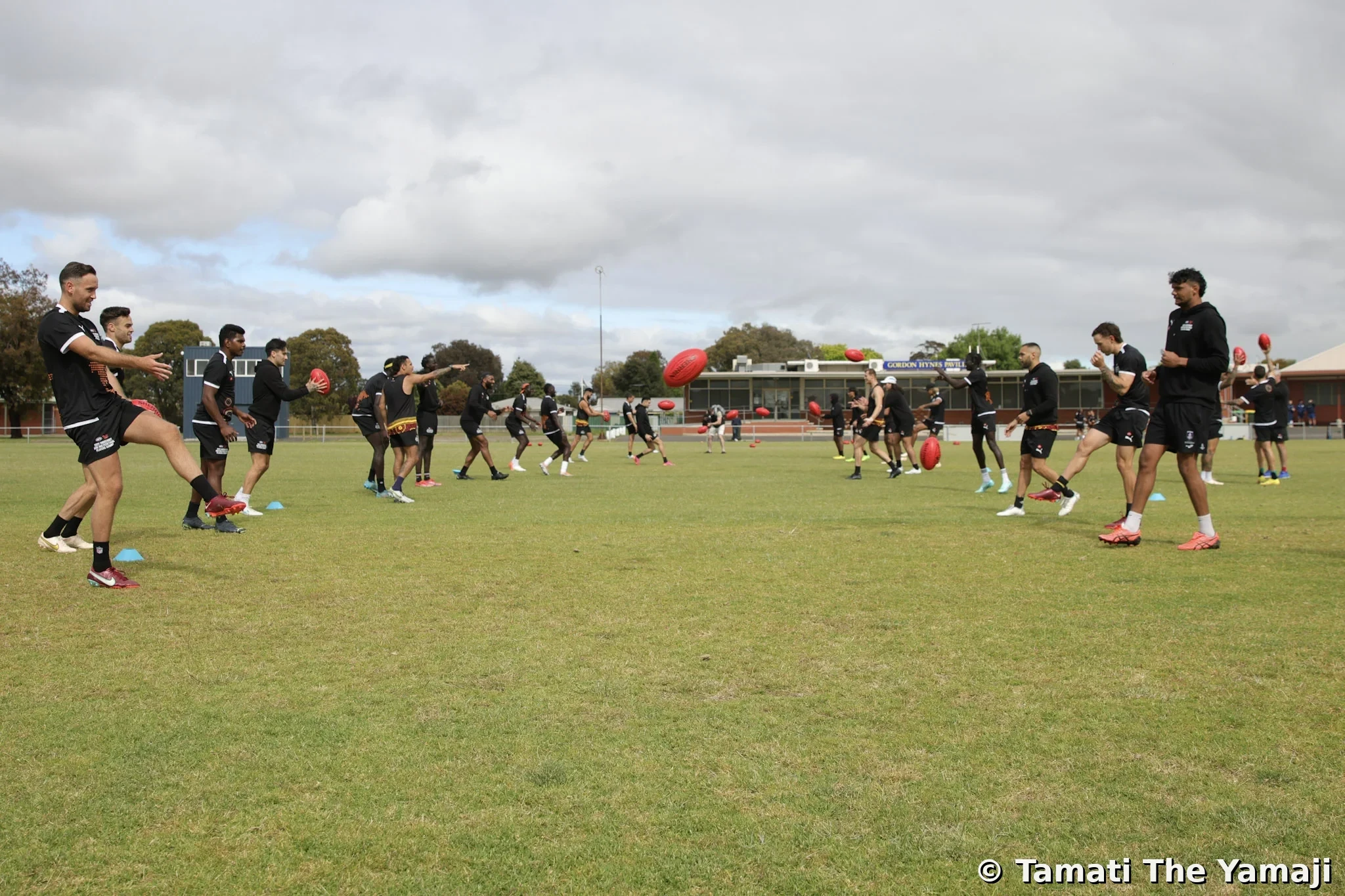 Gamay Dancers at Wareamah - Image 1