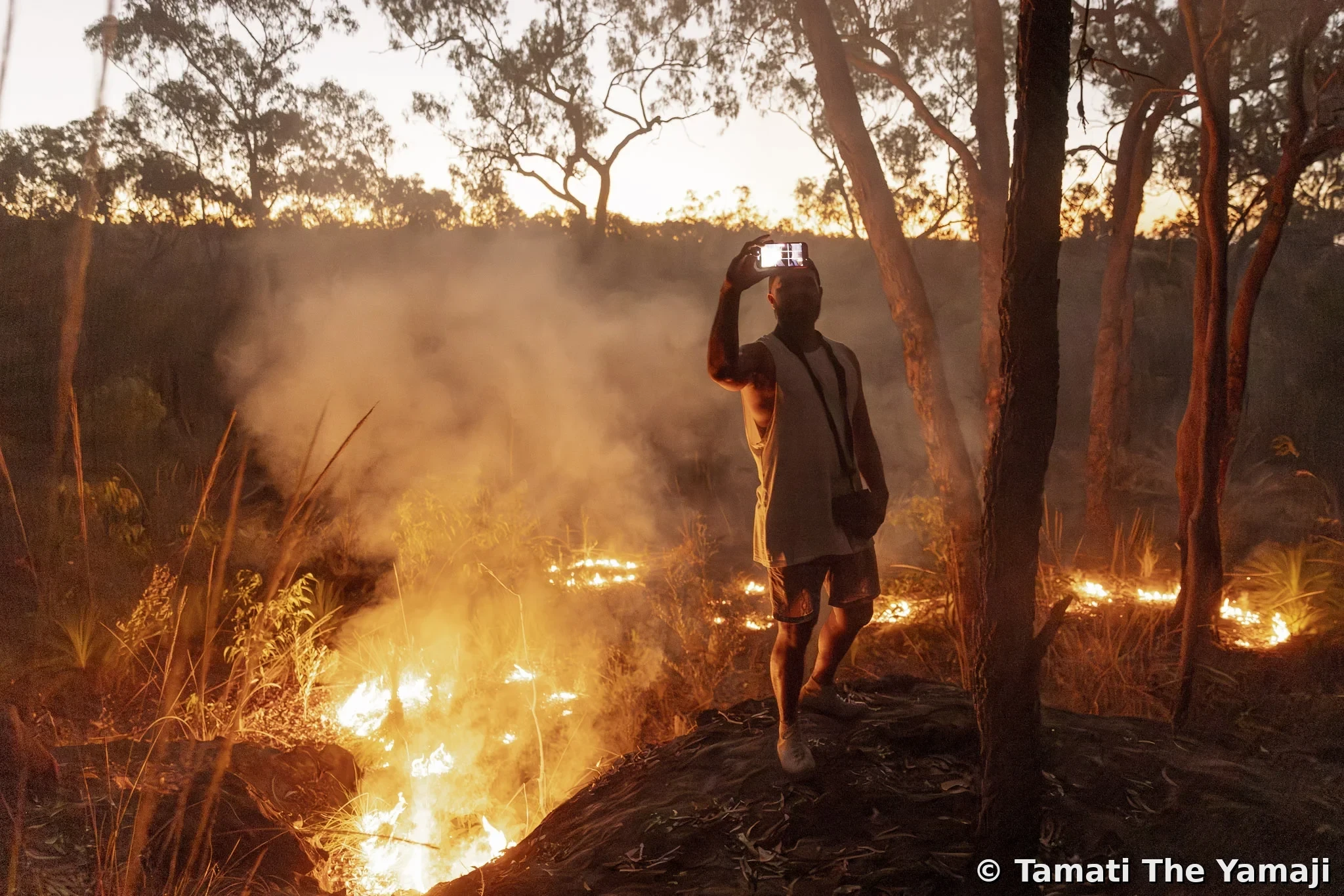 Traditional Burning on Kuku Yalanji Bubu - Image 5