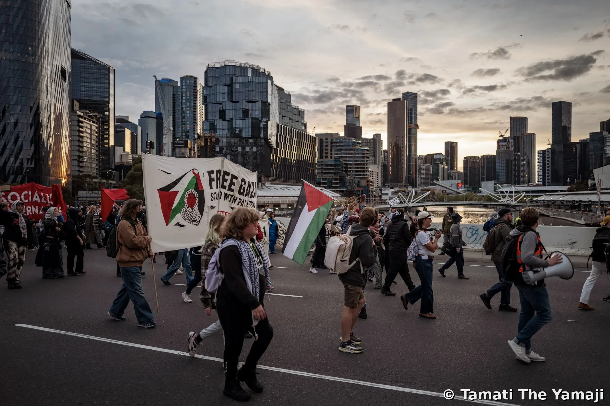 Land Forces Expo Blockade, Naarm - Image 10